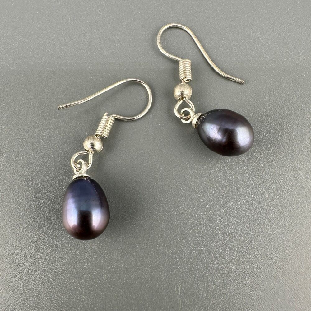 Vintage Black Tahitian Pearl Earrings Oil Slick Dangle Silvertone Purple Peacock